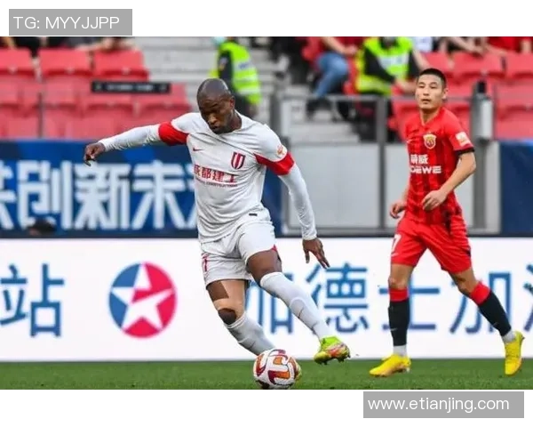 卡隆足球球星是谁 曾为哪支球队效力并取得怎样的成就